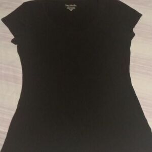 Bay Studio Ladies Top - Size: Medium (0417)